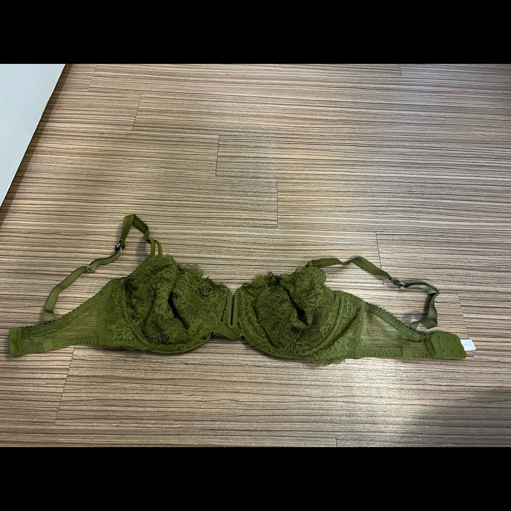 Bralette lace
